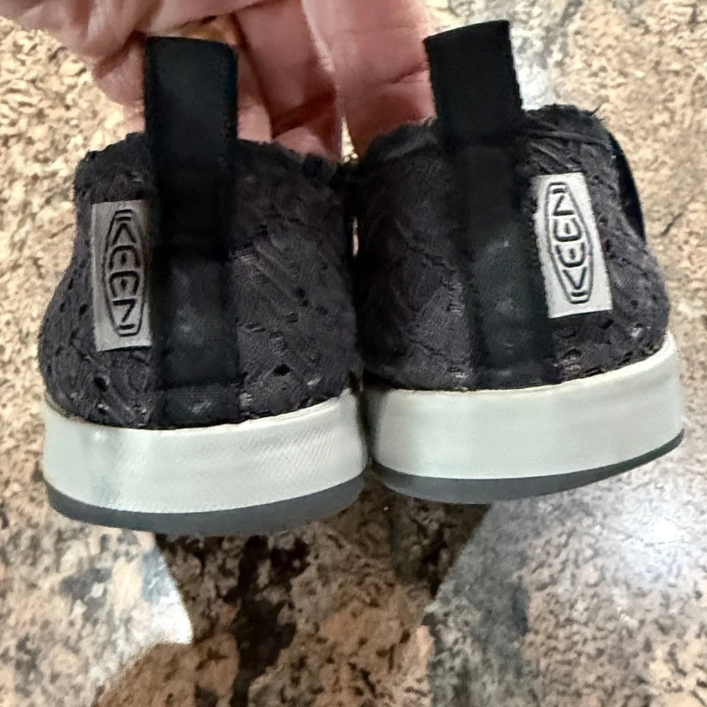 Keen stylish sneakers